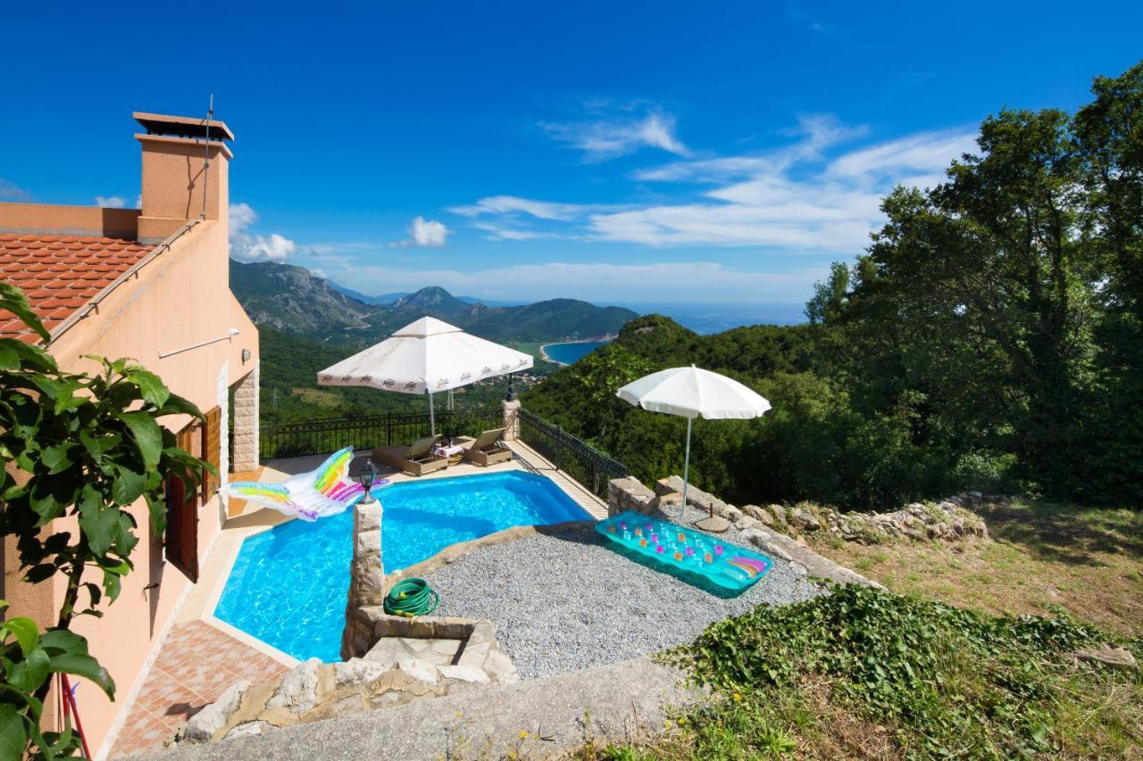 Villa Robinson Petrovac Exterior photo